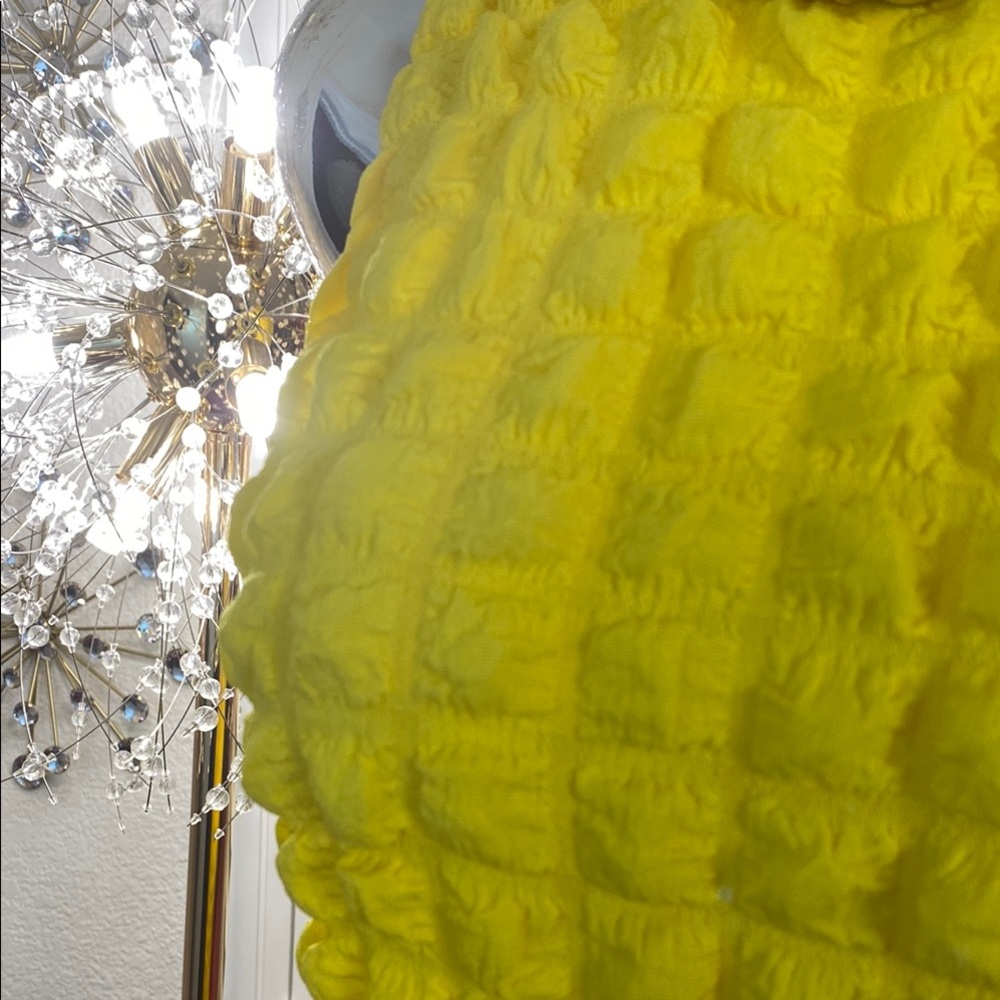 Lemon Pop Grid Textured Mini - Picture 3 of 4